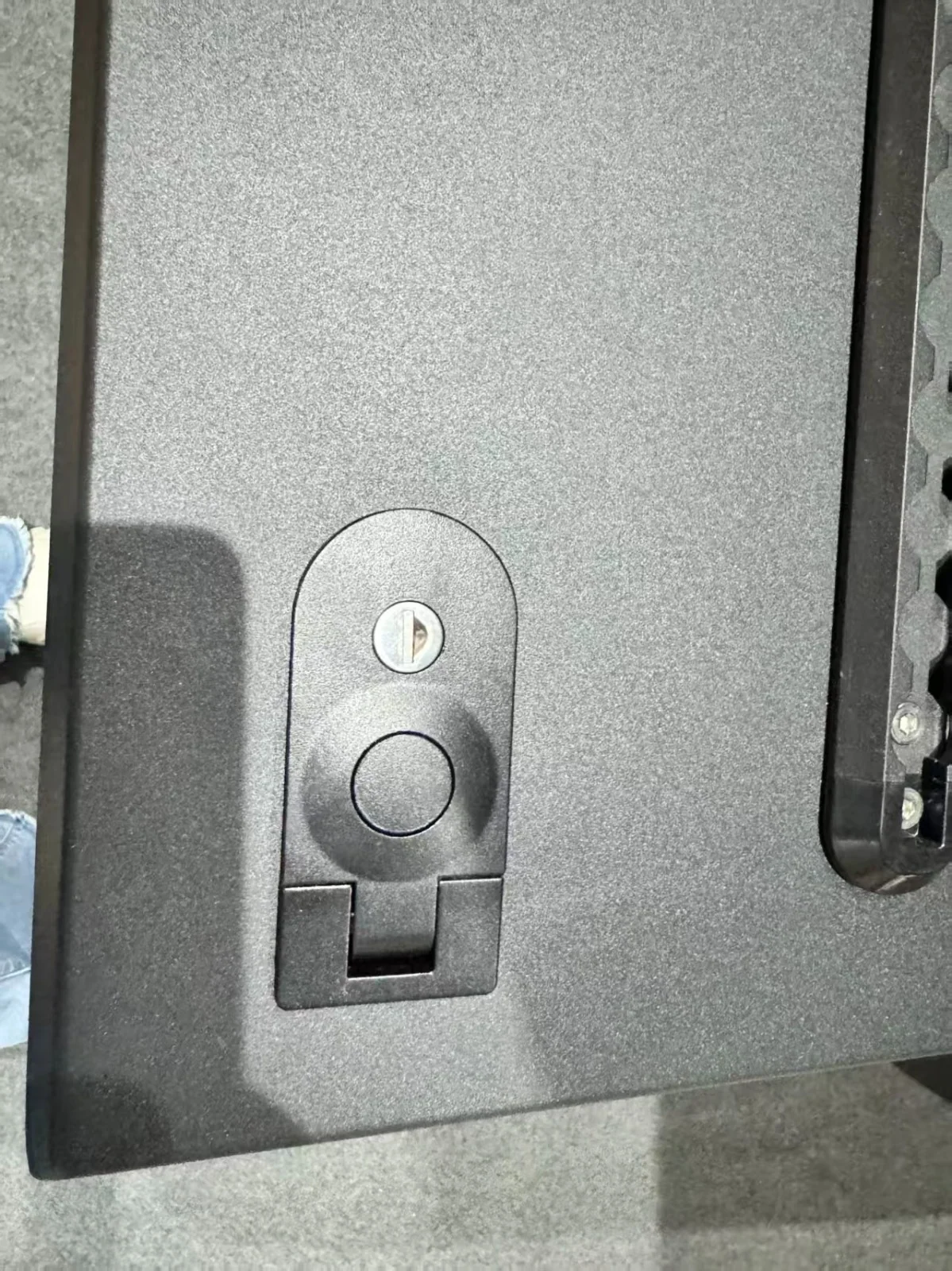 TerraRise canopy lock and latch detail